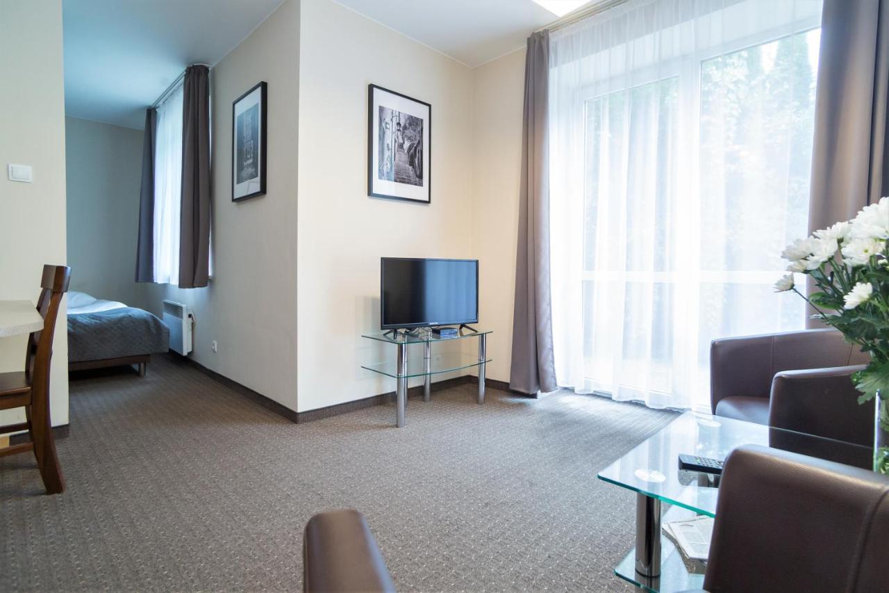 Warsaw Apartments - Apartamenty Wilanow エクステリア 写真