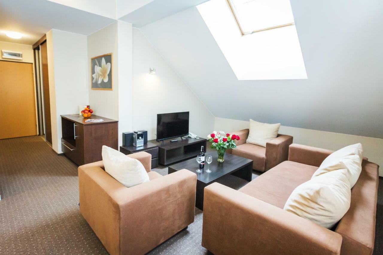 Warsaw Apartments - Apartamenty Wilanow エクステリア 写真